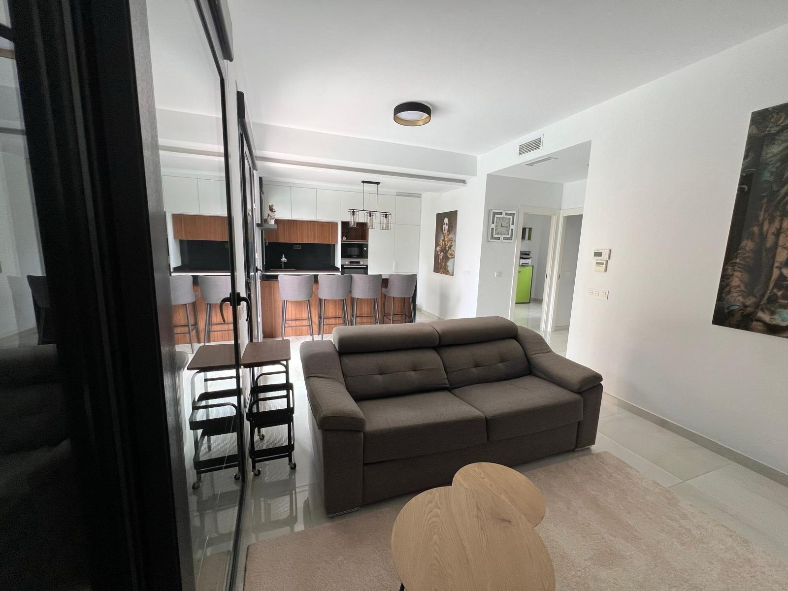3-32-37 VILLA DE LUJO EN LOMAS DE CABO ROIG CON PISCINA PRIVADA Y PARCELA DE 200 M2. 3 DORM. 3 BAÑOS.