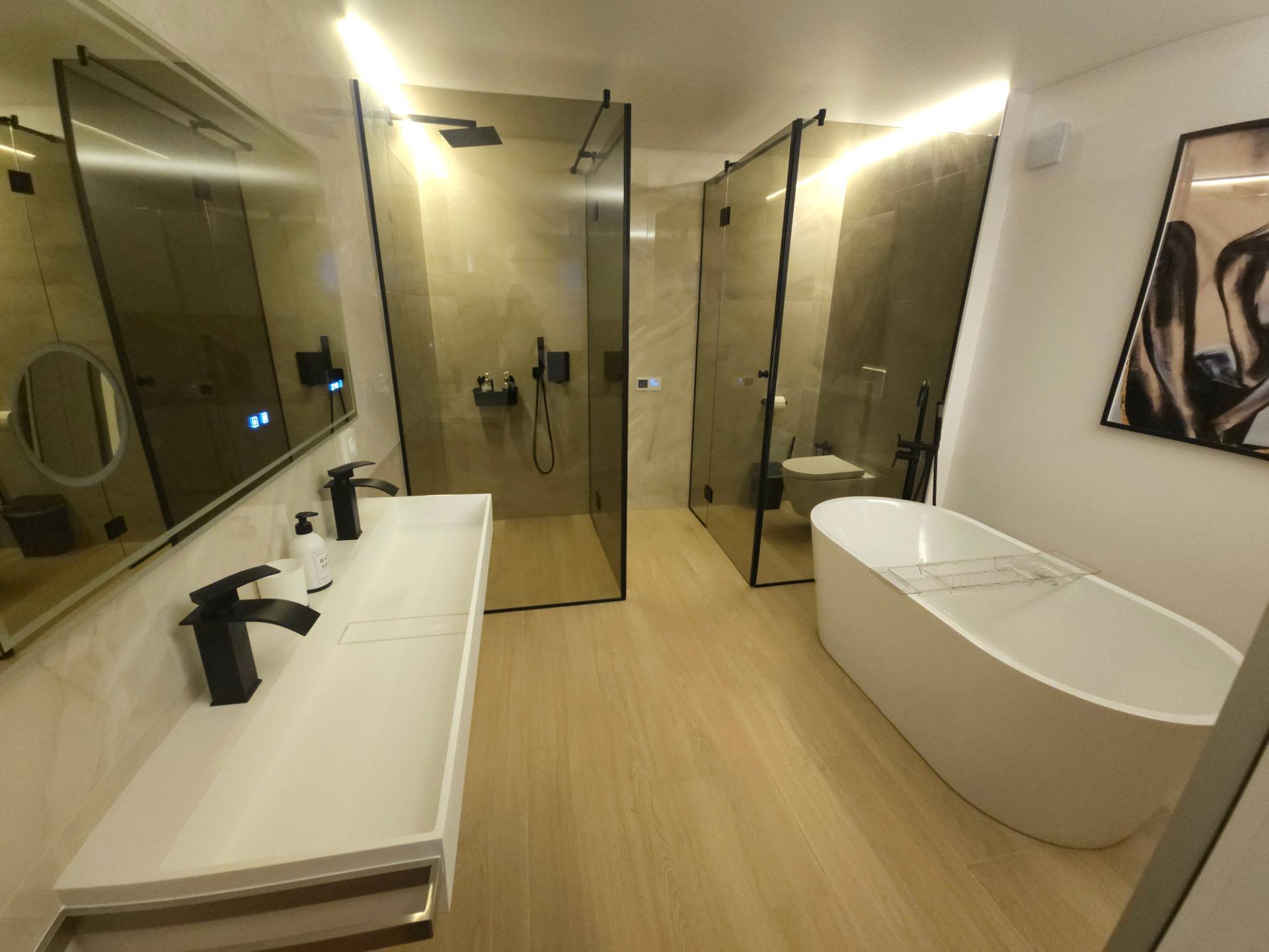 Exclusive Renovated Apartment in La Veleta, Torrevieja – Steps from the Sea