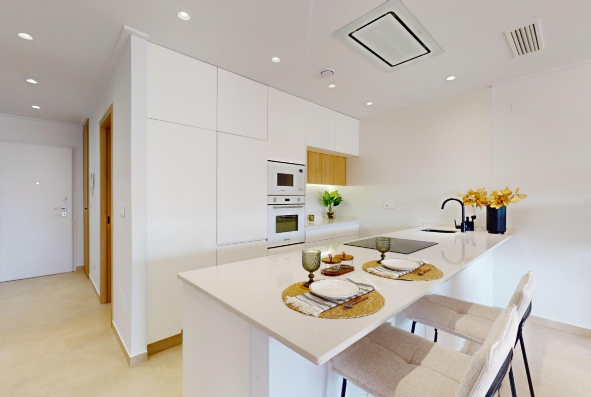 APARTAMENTOS DE OBRA NUEVA EN PILAR DE LA HORADADA CON GARAJE INCLUIDO. 100 M2.TERRAZAS DE 25 M2. 3 DORM. 2 BAÑOS. PISCINA.