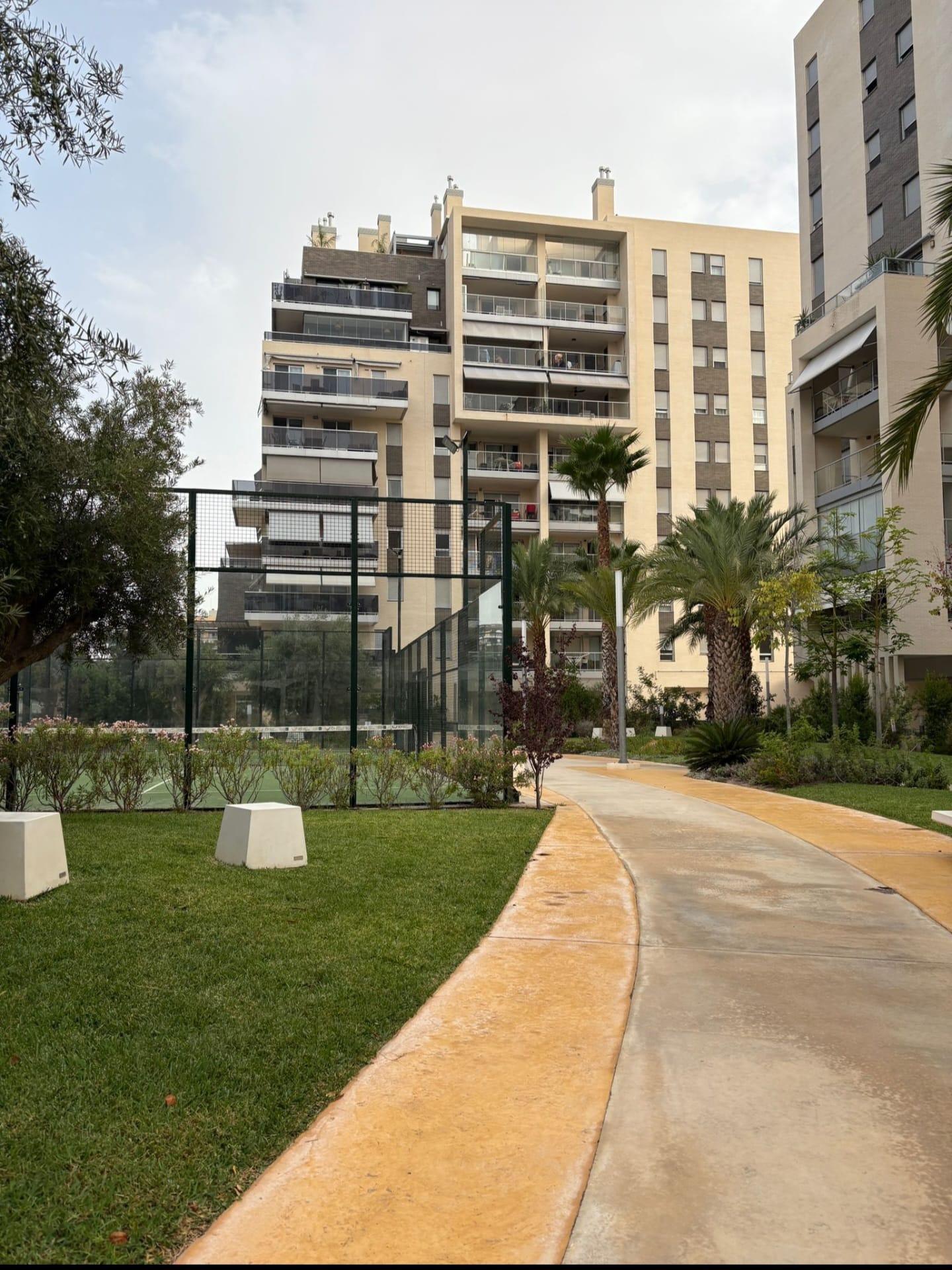 3-32-59 RESIDENCIAL ITACA, en Pau 5, bonito apartamento con gran terraza