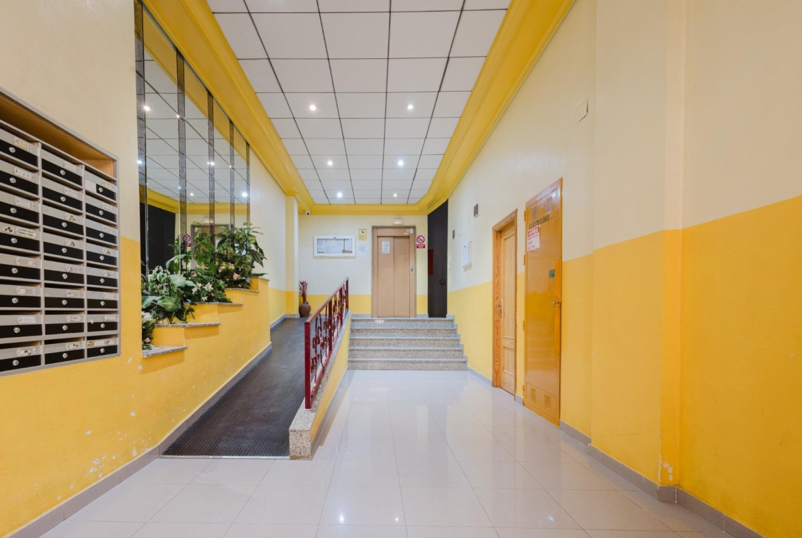 ESPACIOSA VIVIENDA DE 3 AMPLIAS HABITACIONES