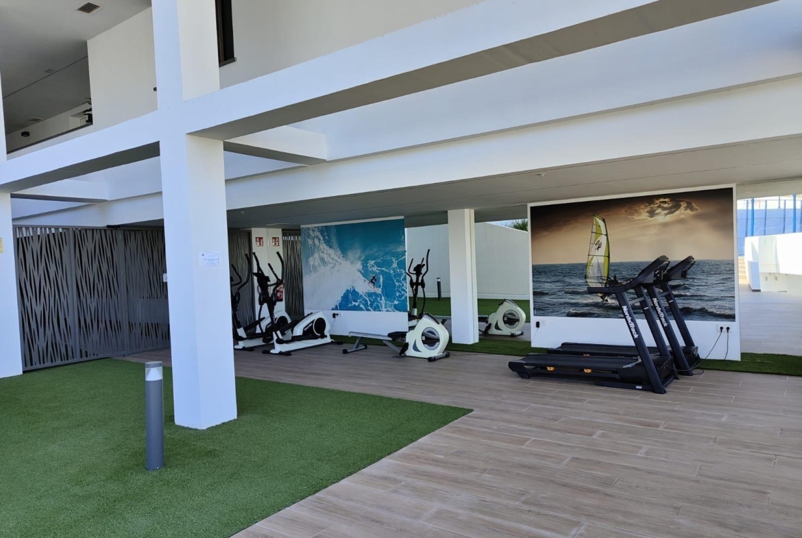 NIEUWE APPARTEMENT MET ZEEZICHTEN