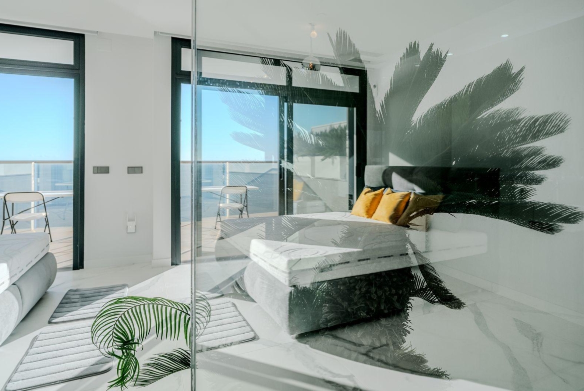 Premium Apartment at Sunset Cliffs – 29th Floor