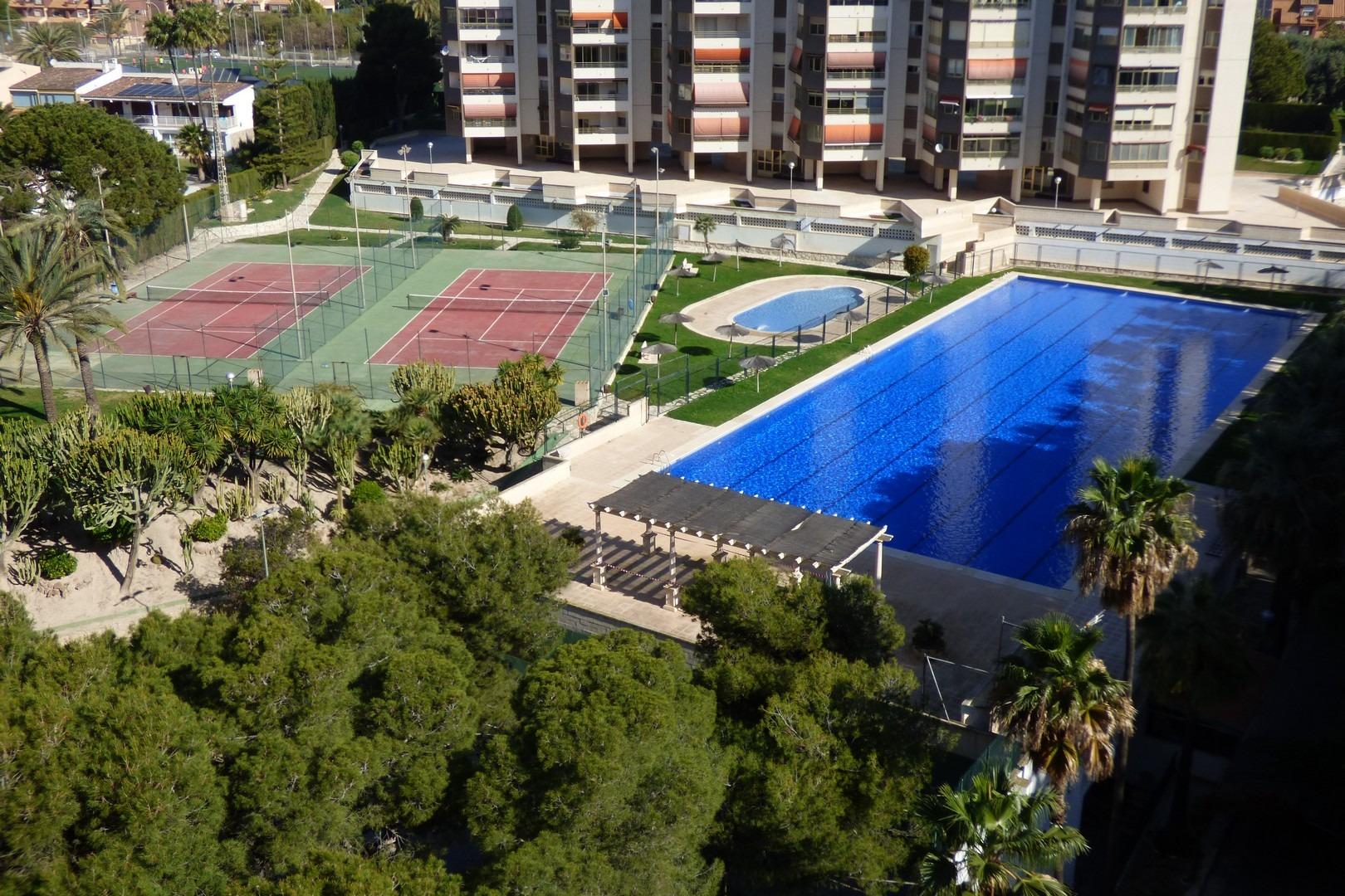 MAGNIFICO PISO CON VISTAS INCRÍBLES AL MAR EN CABO DE LAS HUERTAS!