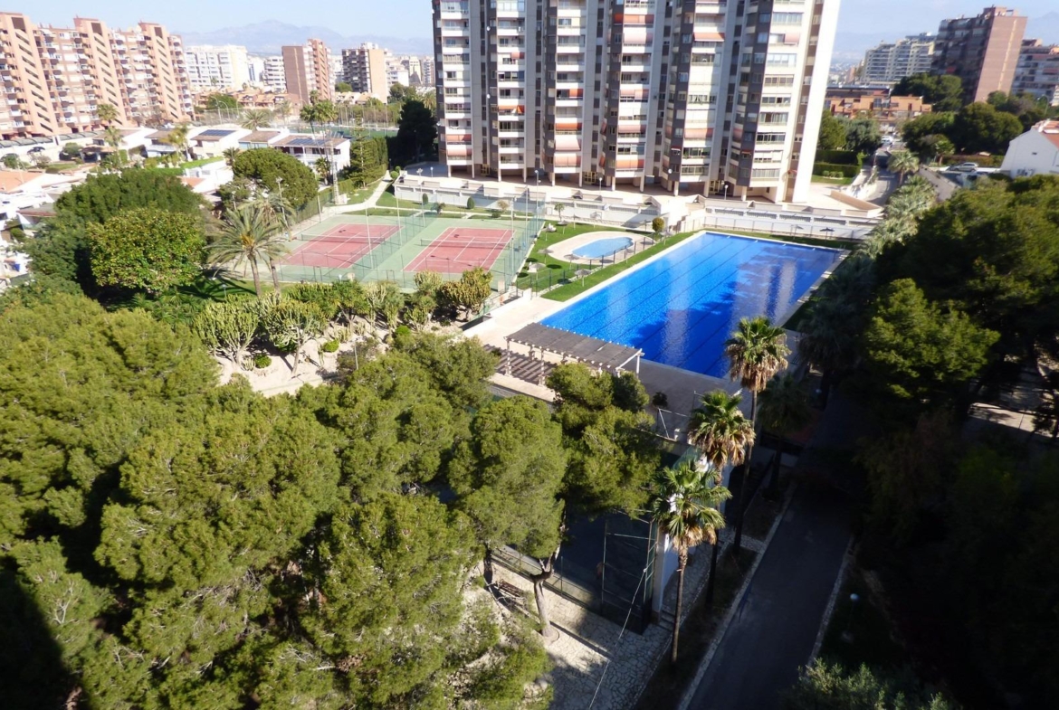 MAGNIFICO PISO CON VISTAS INCRÍBLES AL MAR EN CABO DE LAS HUERTAS!