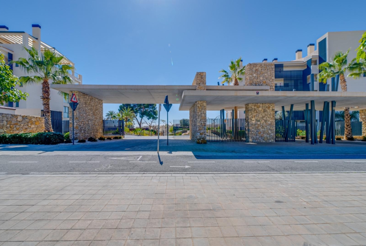 Magnificent apartment with stunning sea views