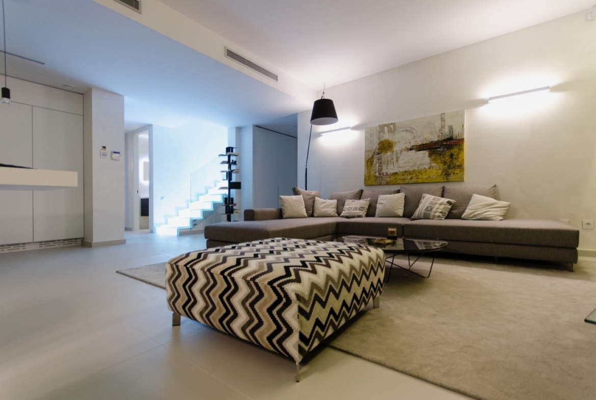 NEW CONSTRUCTION VILLAS 250 m FROM THE BEACH IN CAMPOAMOR