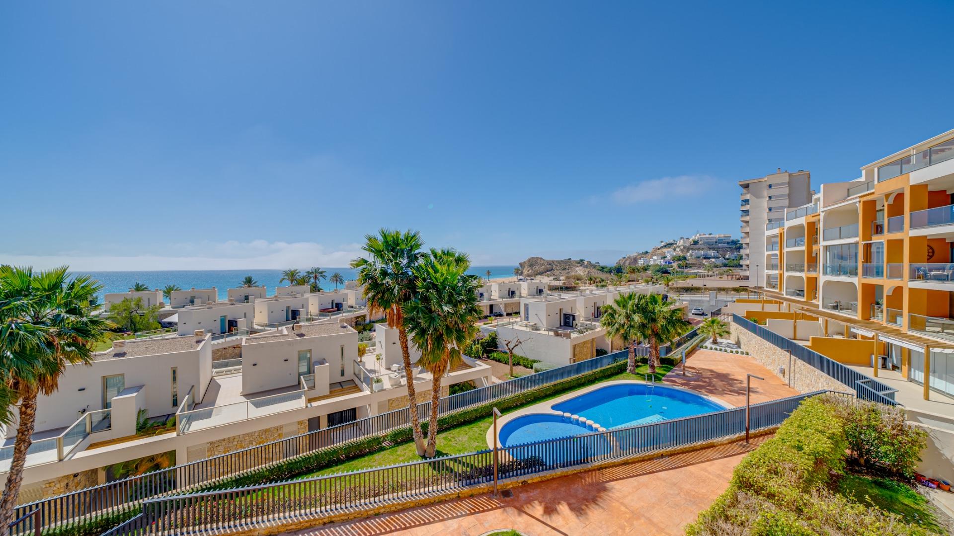 Magnificent apartment with stunning sea views
