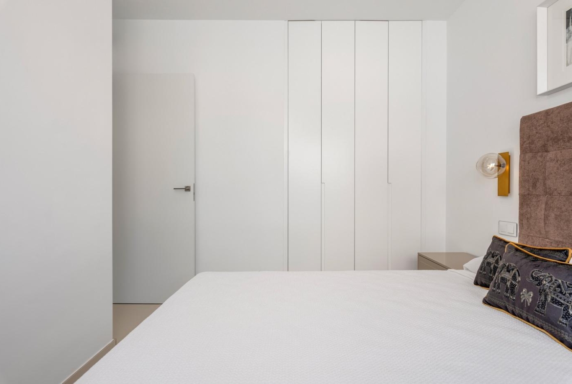 OBRA NUEVA EN LA MANGA. VILLA DE LUJO. 3 DORM. 3 BAÑOS. 440 PARCELA. PISCINA PROPIA.PLAYA A 350M