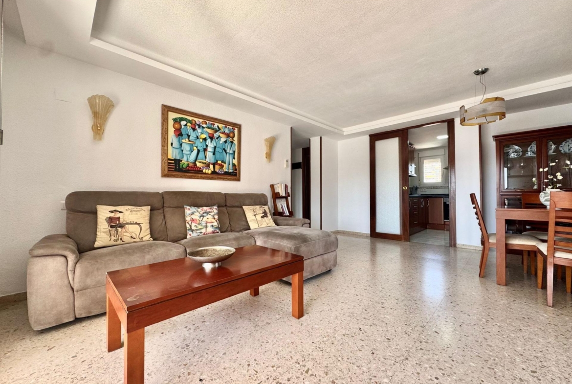 Apartamento con IMPRESIONANTES vistas al mar, Edif. Coblanca 8, playa Levante, Benidorm
