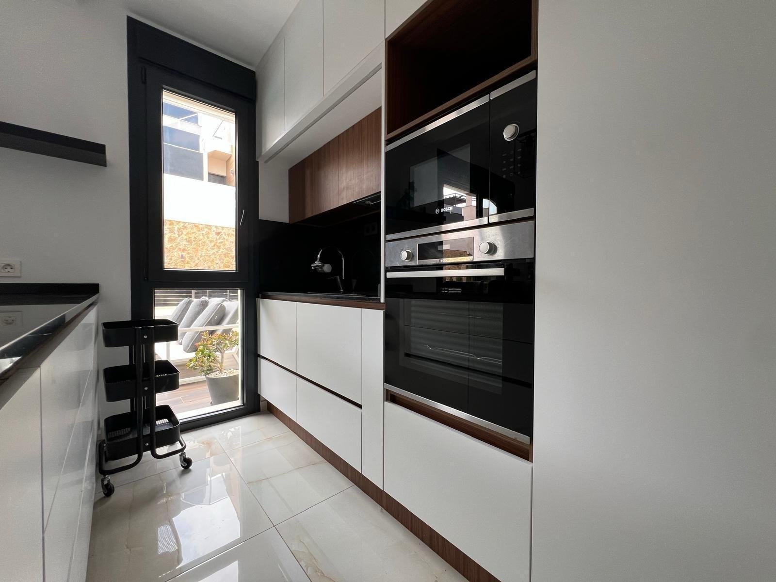 3-39-29 VILLA DE LUJO EN LOMAS DE CABO ROIG CON PISCINA PRIVADA Y PARCELA DE 200 M2. 3 DORM. 3 BAÑOS.