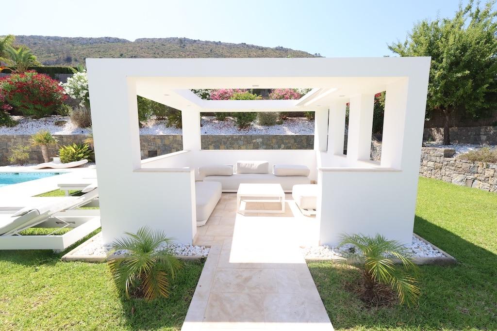 VILLA DE LUJO DE 5 DORM. 6 BAÑOS. EN MONTE OLIMPO JÁVEA.