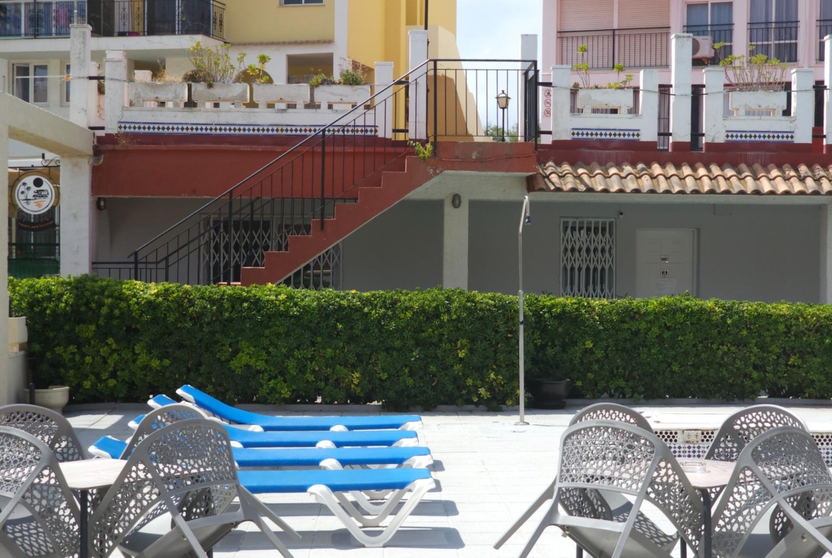 Exclusive Renovated Apartment in La Veleta, Torrevieja – Steps from the Sea