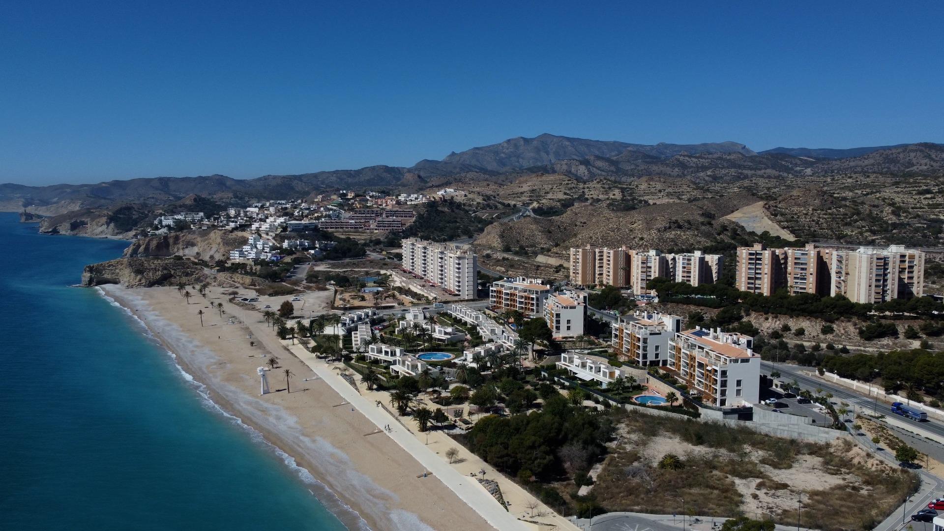 Magnificent apartment with stunning sea views