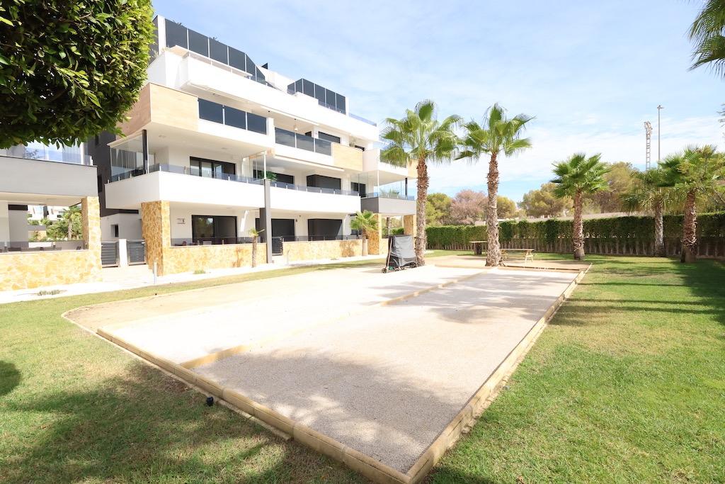 Modern appartement in residentieel Amanecer 3