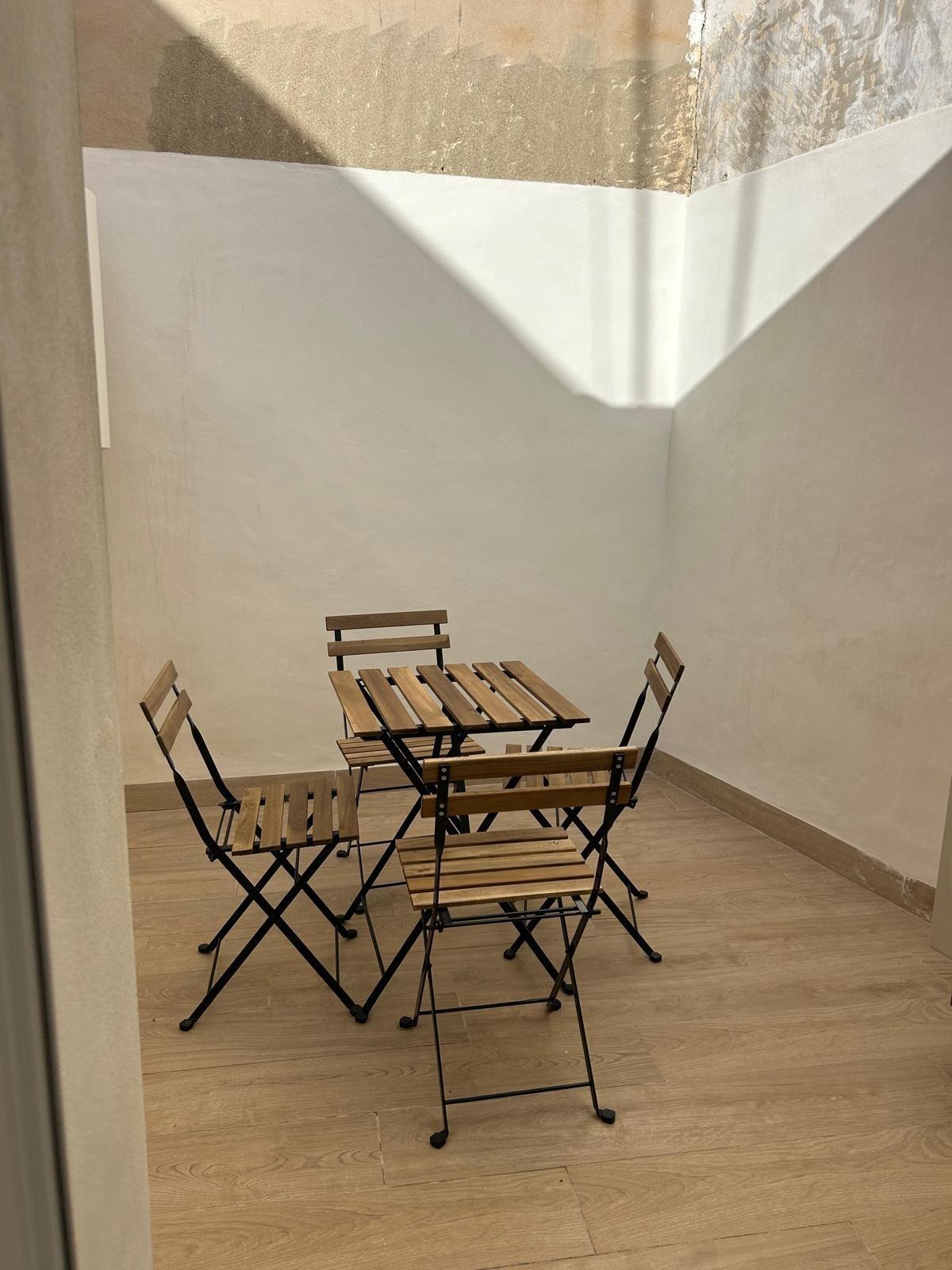 3-4-131 🏡✨ Townhouse in Benidorm Old Town: Charm and Comfort by the Sea 🌊🌴