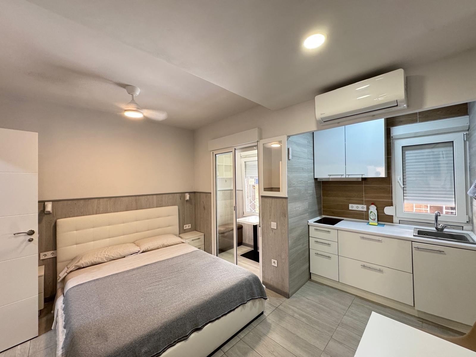 2 BAÑOS. 65 M2. SECADO POR DOS ESTUDIOS PARA ALQUILAR