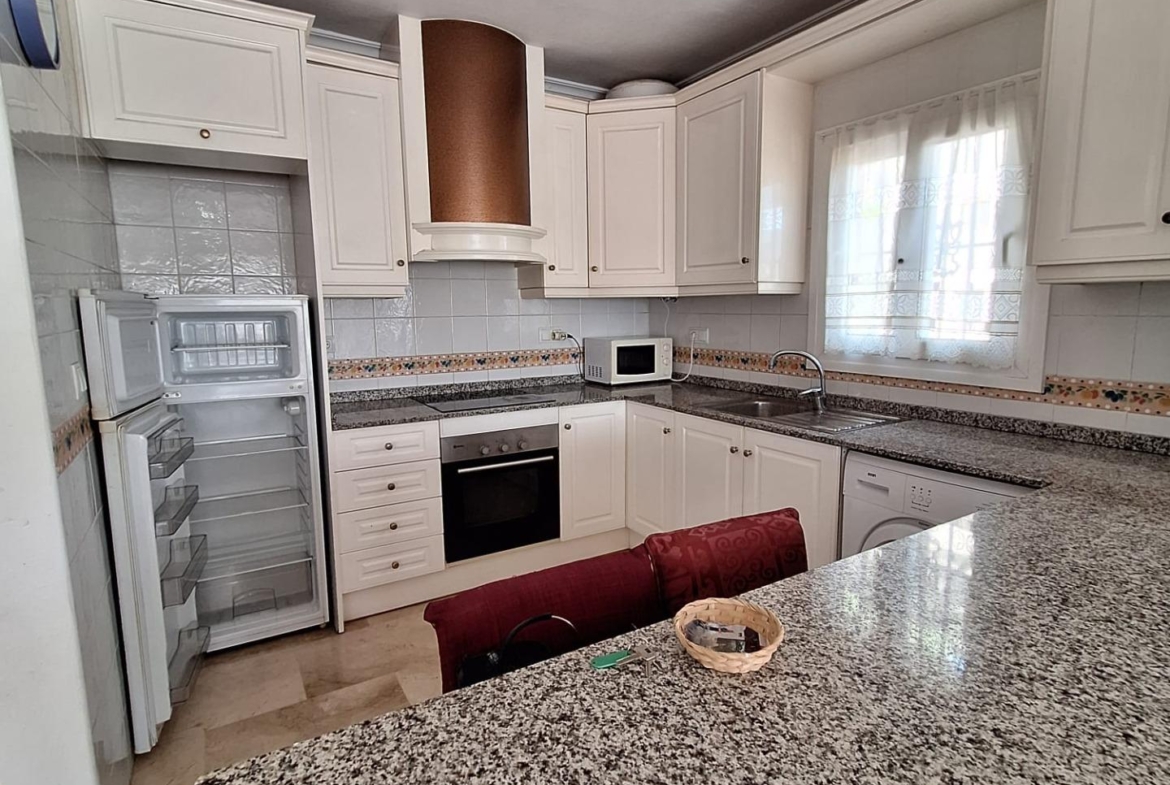 Apartamento en la prestigiosa urbanización Jumilla 3