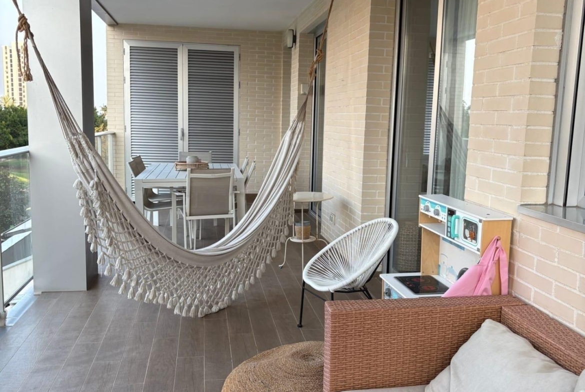 RESIDENCIAL ITACA, en Pau 5, bonito apartamento con gran terraza