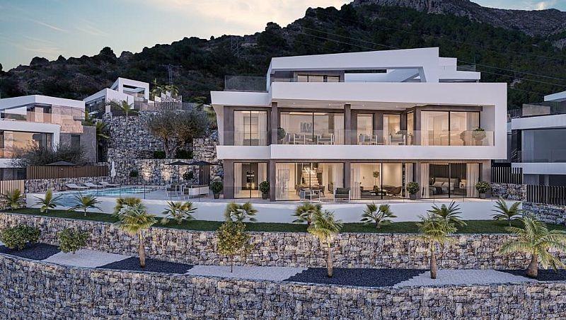 Luxury villa with private pool and sea views