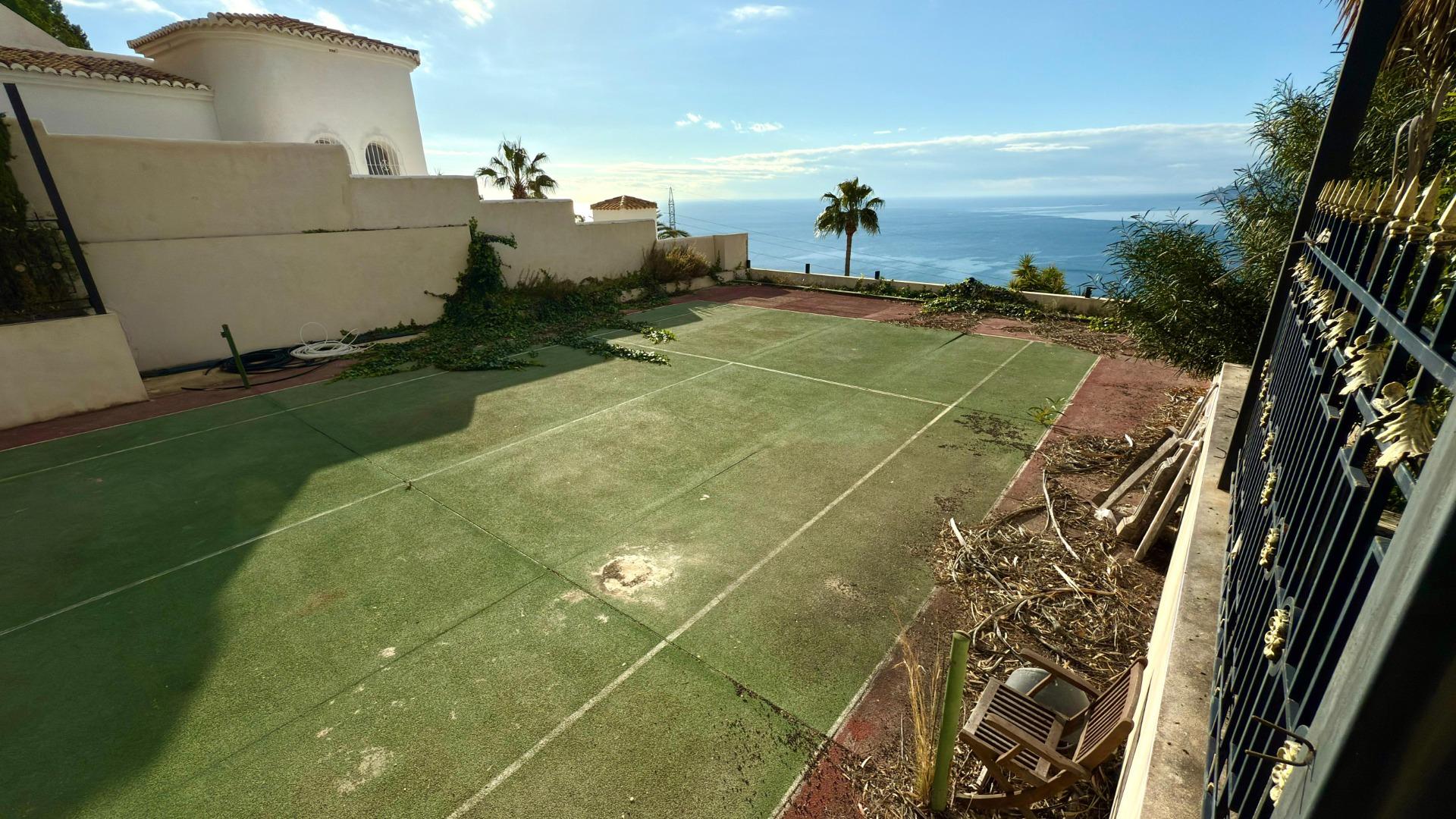 3-40-20 Mediterranean Luxury in Altea Hills: Exclusive Property with Spectacular Views and Unique Spaces