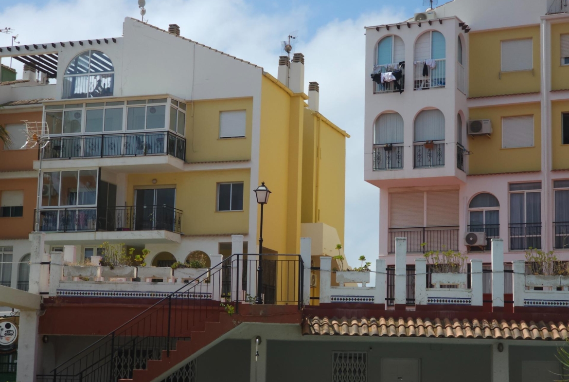 Exclusive Renovated Apartment in La Veleta, Torrevieja – Steps from the Sea