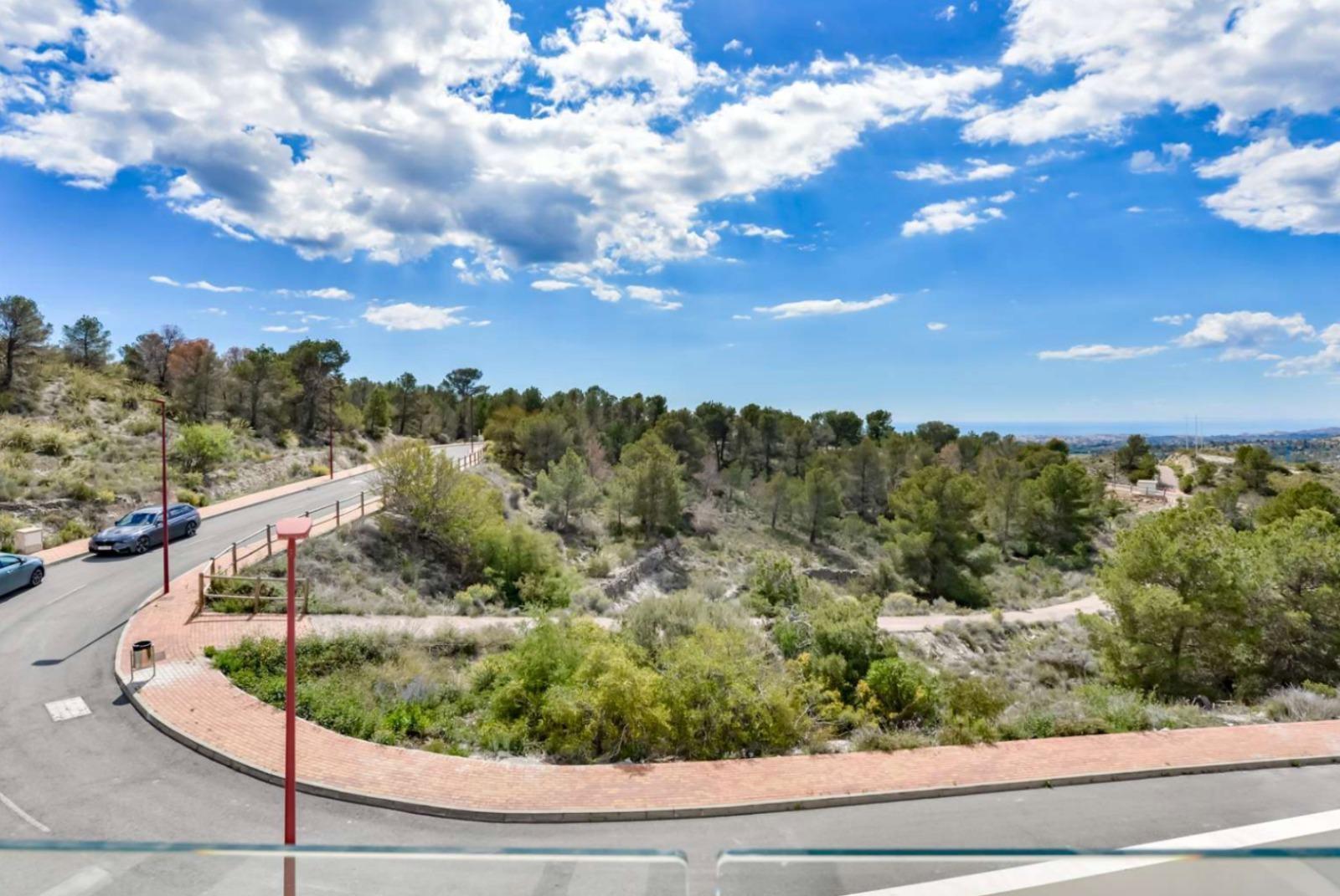 Nieuw gebouwde villa in Golf Bahía Luxe, ruimte en energie-efficiëntie