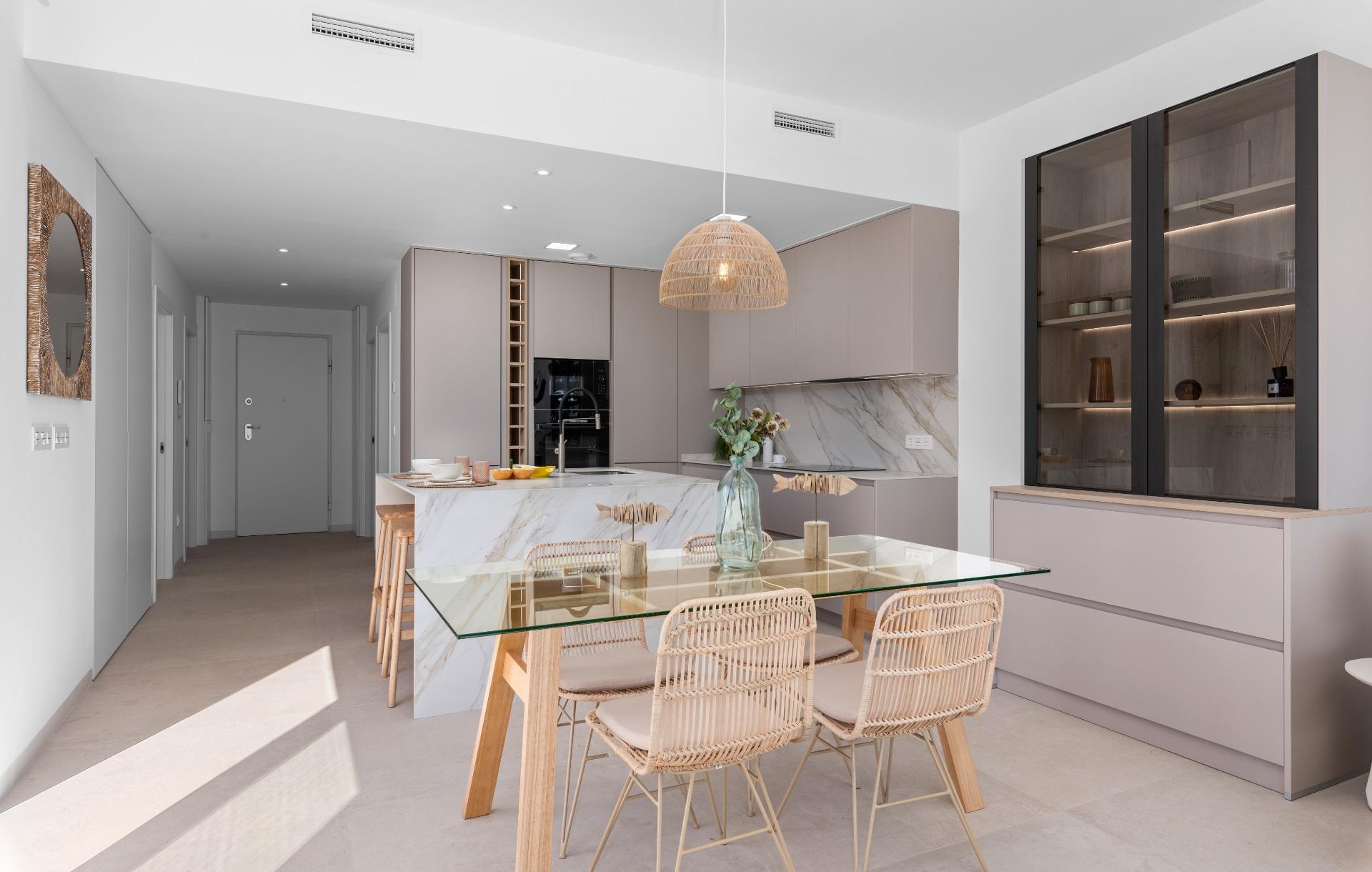 NEW BUILD VILLA IN LOS ALCÁZARES WITH VIEWS TO MAR MENOR. WITH PRIVATE POOL AND PARKING. 3 BEDROOMS. 2 BATHROOMS. PLOT 297 M2.