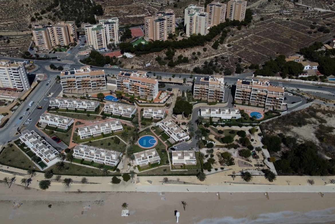 Magnificent apartment with stunning sea views