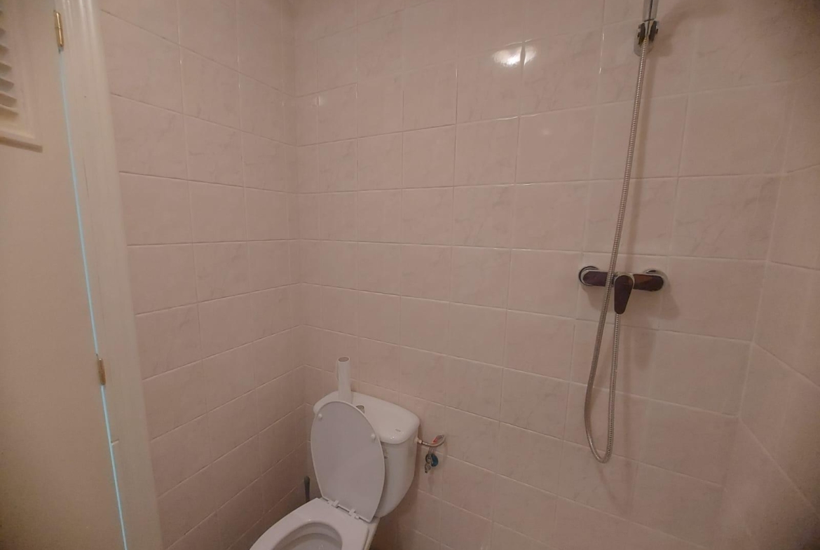 EDIFICIO EN ORIHUELA CIUDAD. 3 DORM. 2 BAÑOS. GARAJE. TRASTEROS