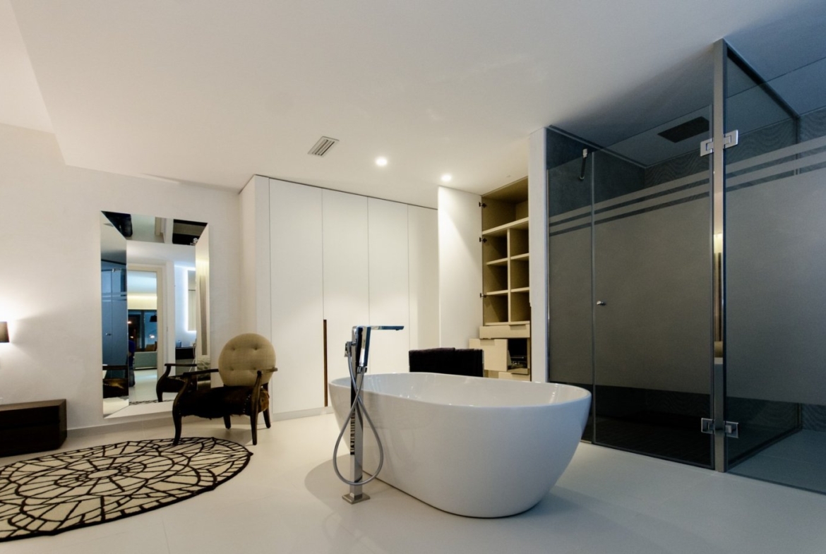 NEW CONSTRUCTION VILLAS 250 m FROM THE BEACH IN CAMPOAMOR