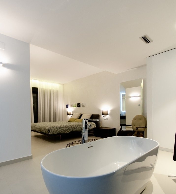 NEW CONSTRUCTION VILLAS 250 m FROM THE BEACH IN CAMPOAMOR