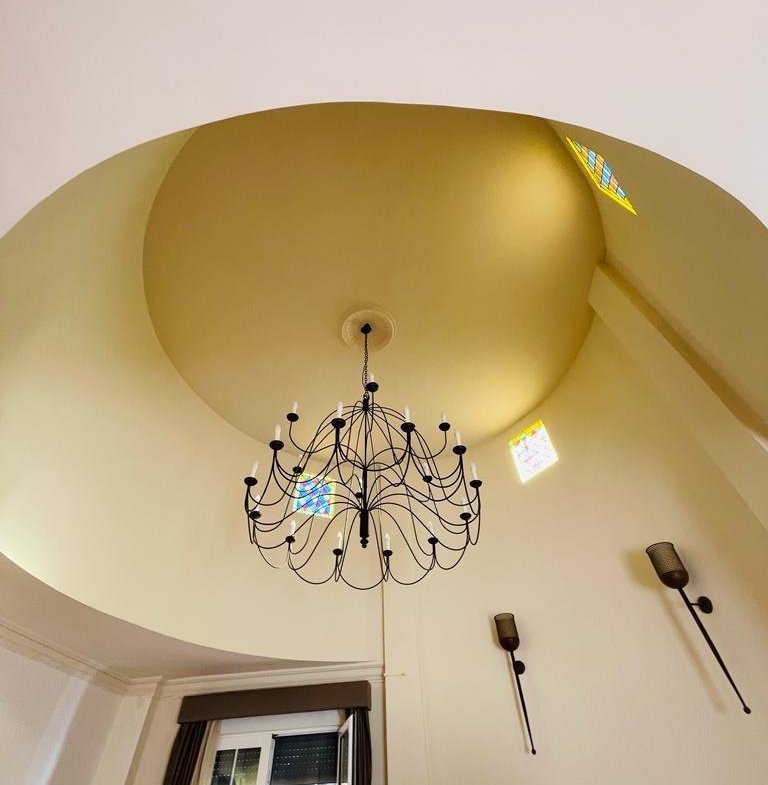 VILLA DE LUJO EN LOS BALCONES CON 950 M2 DE PARCELA. 5 DORM. 3 BAÑOS. PISCINA.