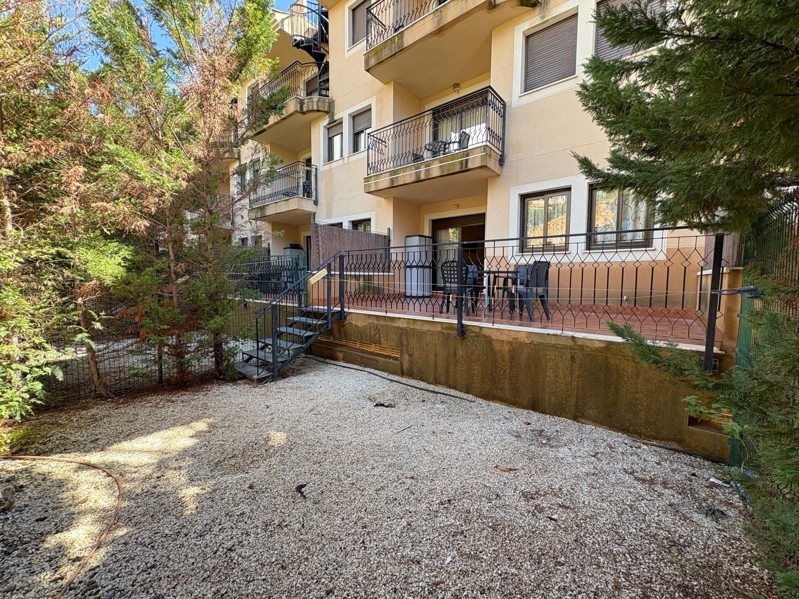 3-5-199 Charmant appartement in Collados, Águilas 2 bed 1 badpoel en garage bij de zee