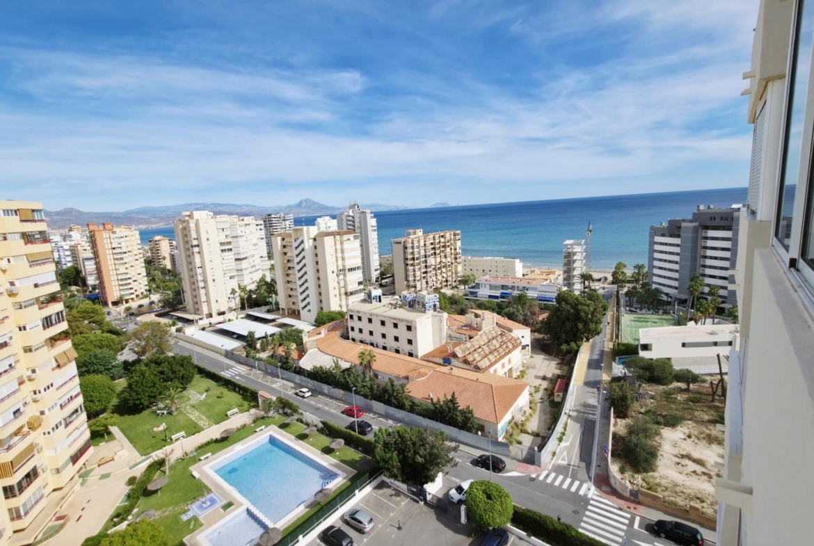 PRECIOSO PISO CON VISTAS AL MAR ESPECTACULARES EN CABO HUERTAS ALICANTE