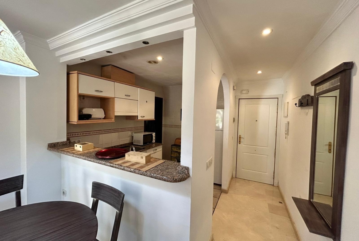 Charming Ground Floor Apartment for Sale in Albir with Spacious Patio and Terrace 🌿