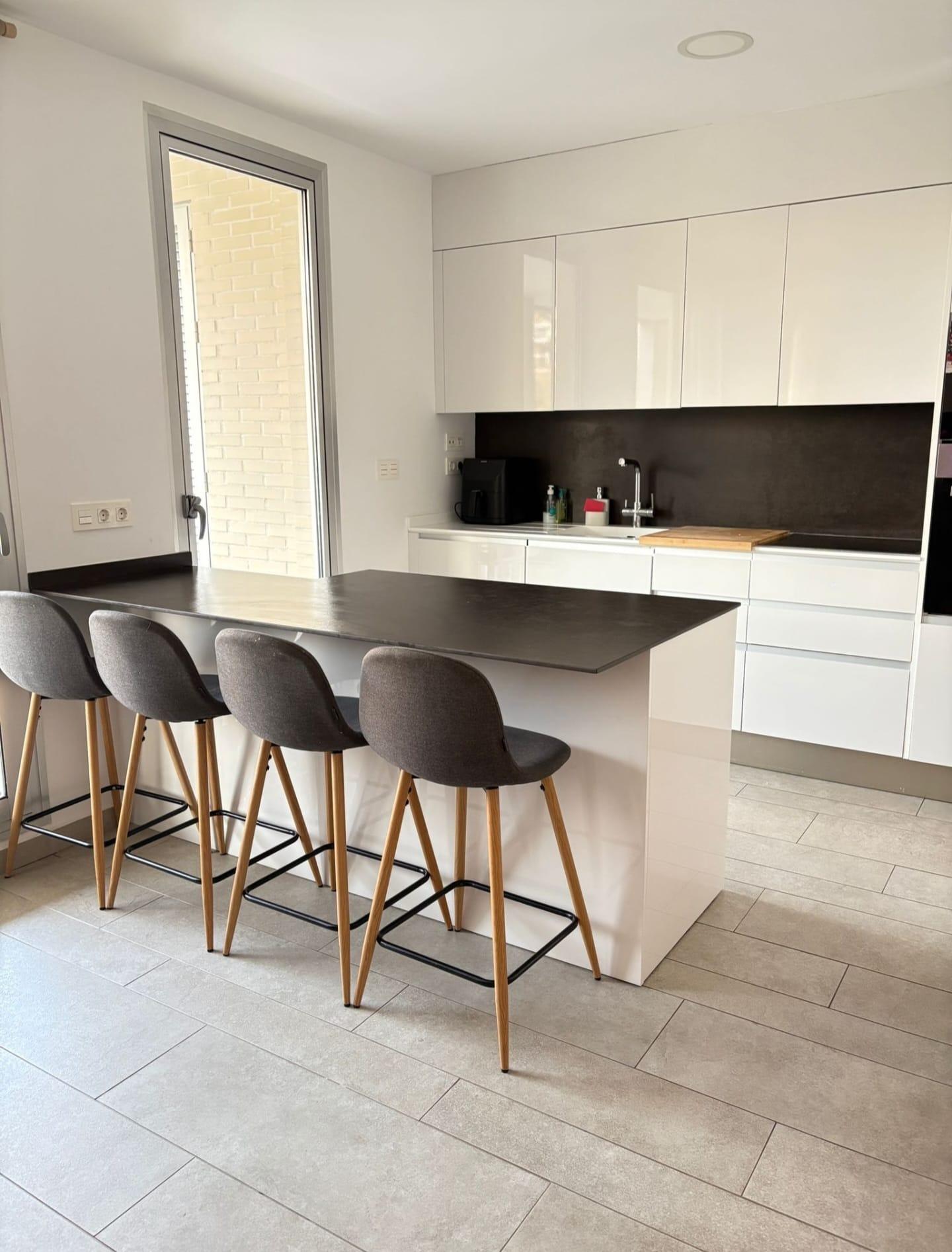 3-6-193 RESIDENCIAL ITACA, en Pau 5, bonito apartamento con gran terraza