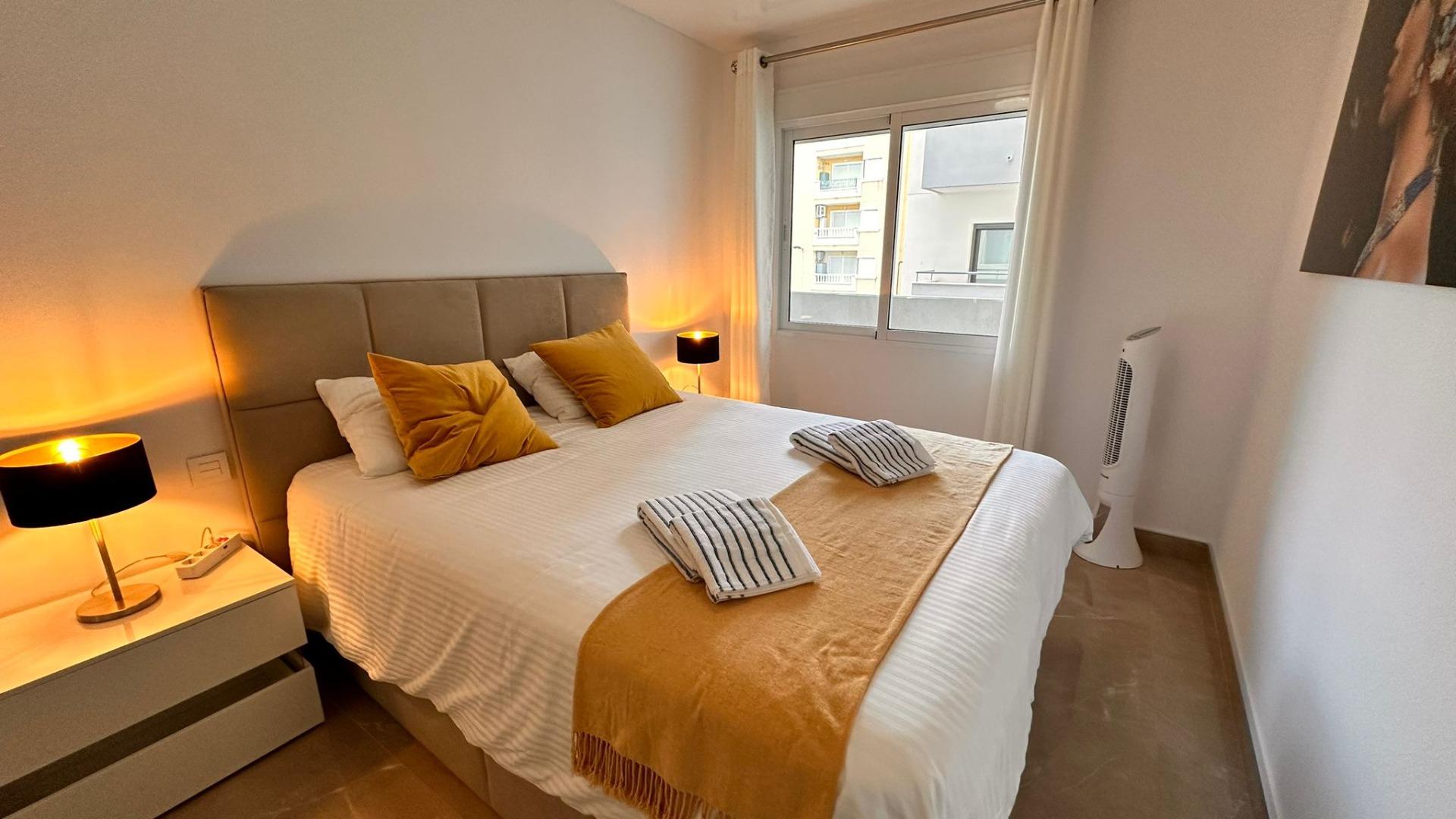 Apartamento reformado en Torrevieja conlicencia turistica