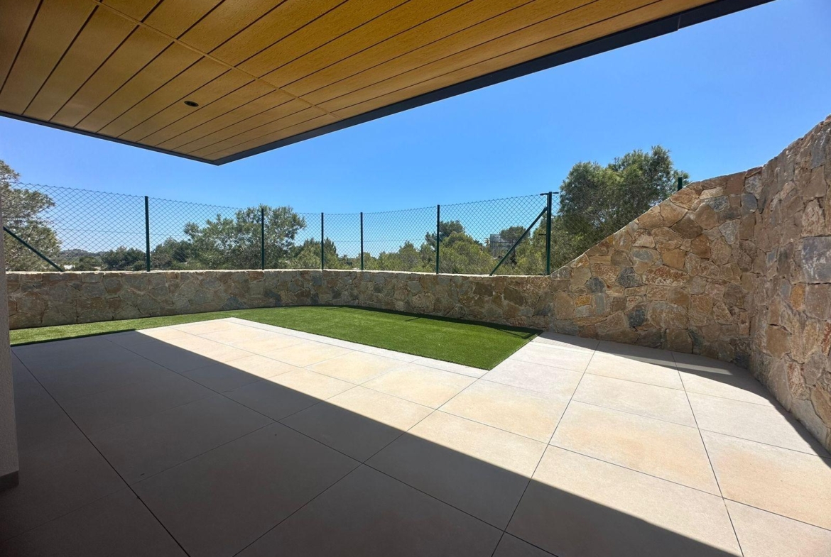 Nieuw appartement te koop in Las Colinas Golf Resort