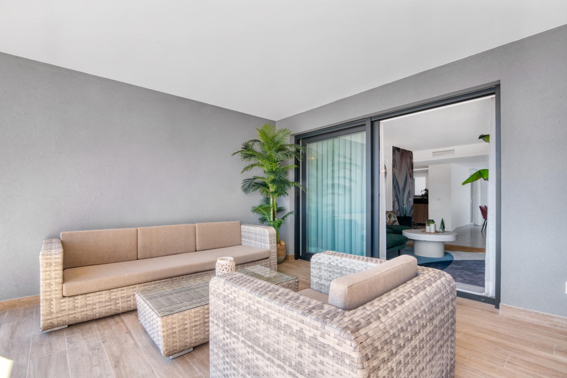 3-6-82 Exclusive two-bedroom, two-bathroom apartment