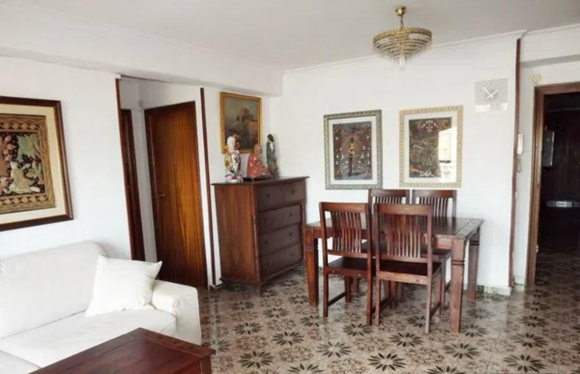 Indrukwekkend appartement in Benalúa met vrij uitzicht