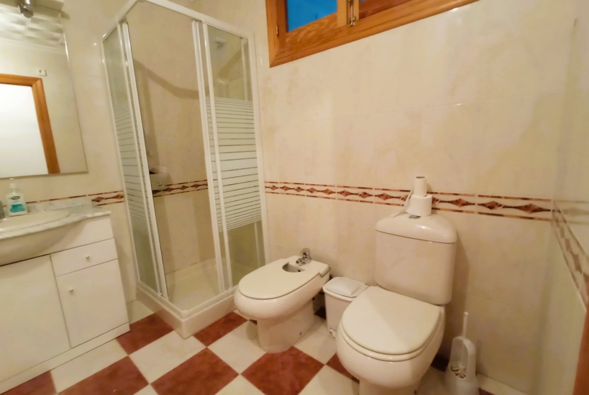 INDEPENDENT VILLA OF 500M2 – LAND OF 10,000M2 NEXT TO BONALBA – MUCHAMIEL