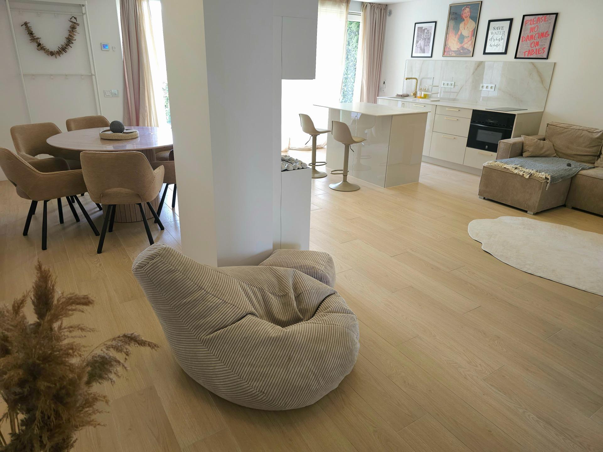 Exclusive Renovated Apartment in La Veleta, Torrevieja – Steps from the Sea