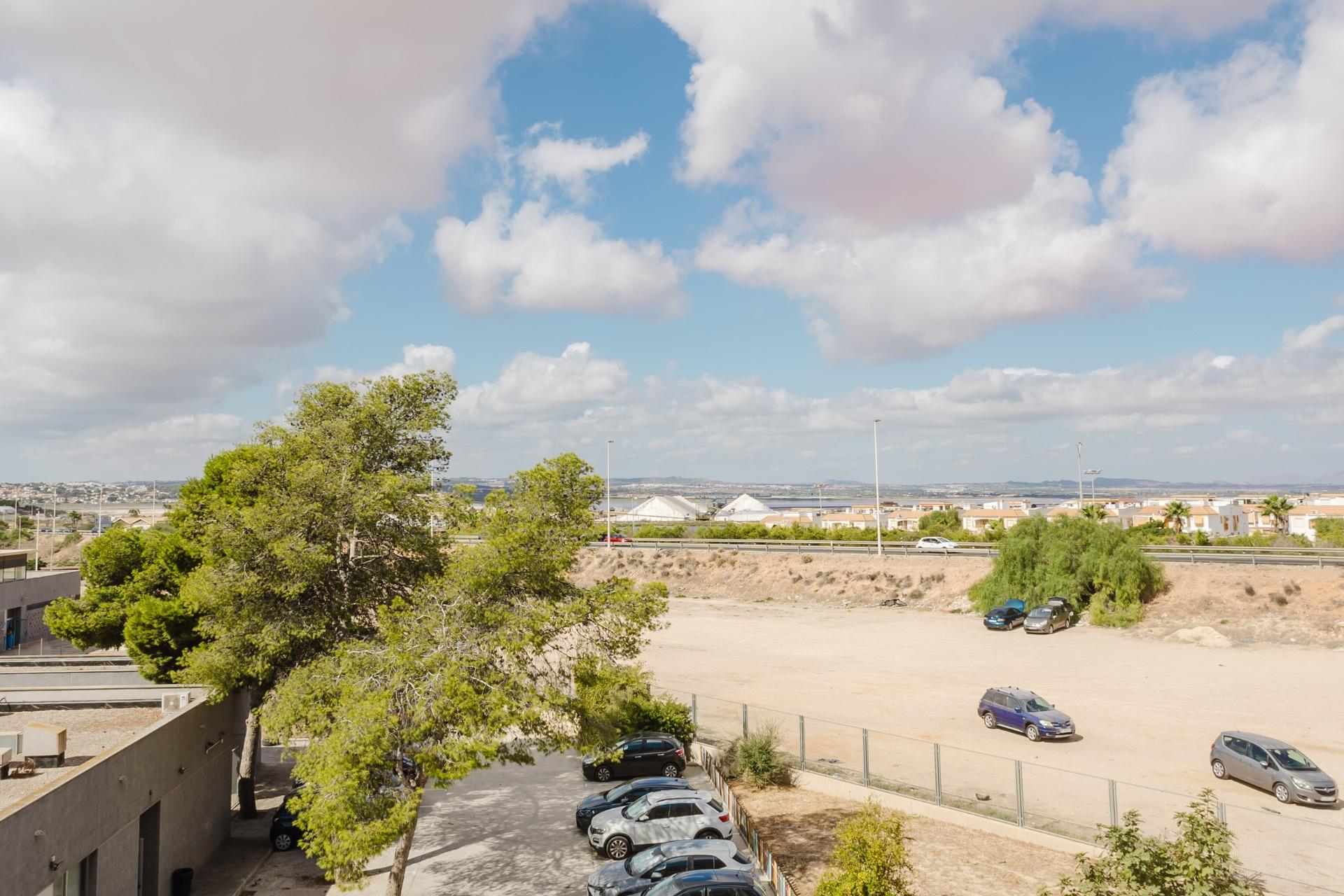 ESPACIOSA VIVIENDA DE 3 AMPLIAS HABITACIONES