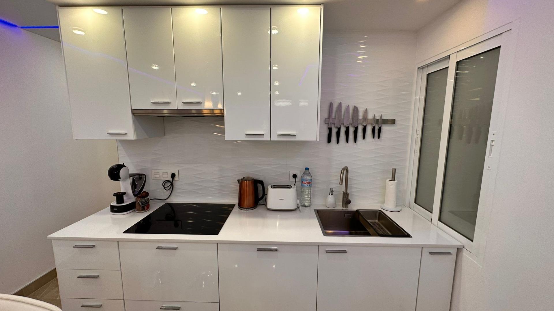 Apartamento reformado en Torrevieja conlicencia turistica
