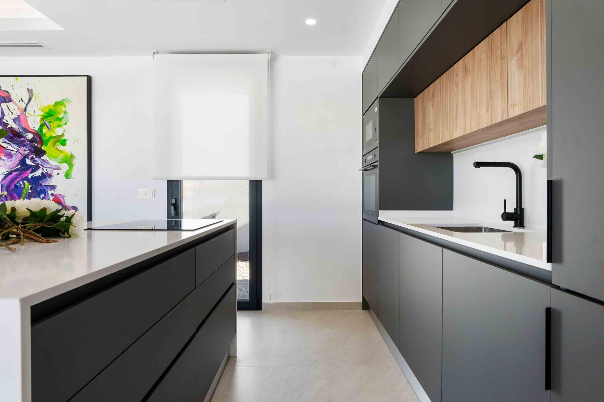 LUXURY VILLAS. NEW CONSTRUCTION. PILOT FLAT DONE.