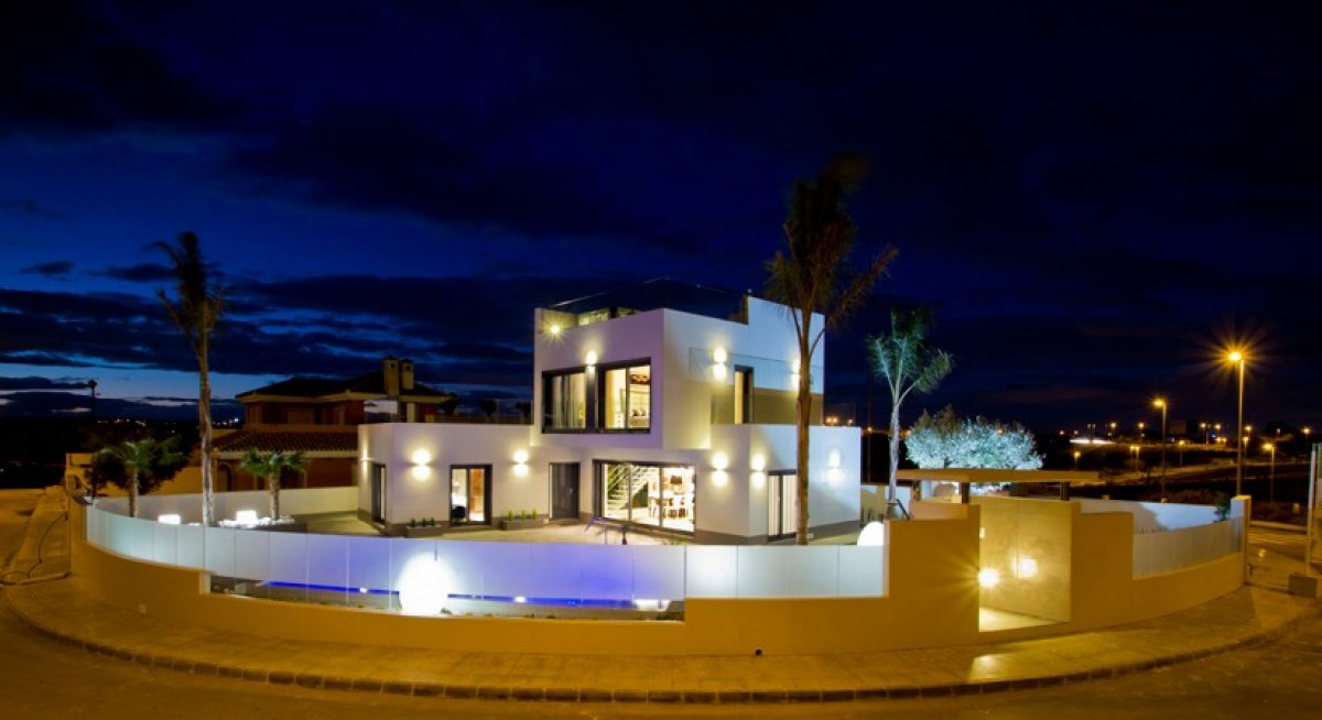 3-7 Independent Villas of San Miguel de Salinas – Bellavista. From 469 000 евро.