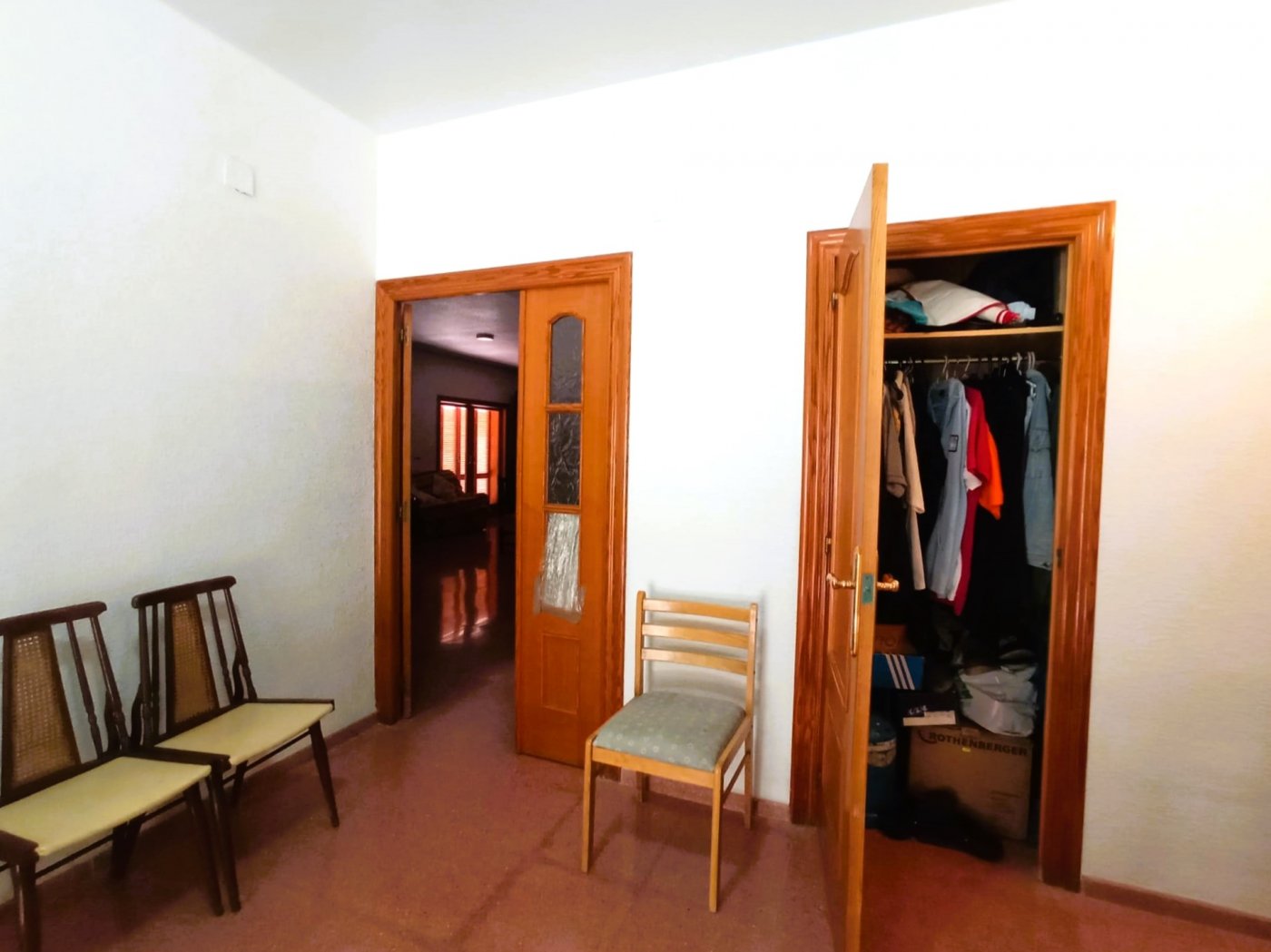 INDEPENDENT VILLA OF 500M2 – LAND OF 10,000M2 NEXT TO BONALBA – MUCHAMIEL