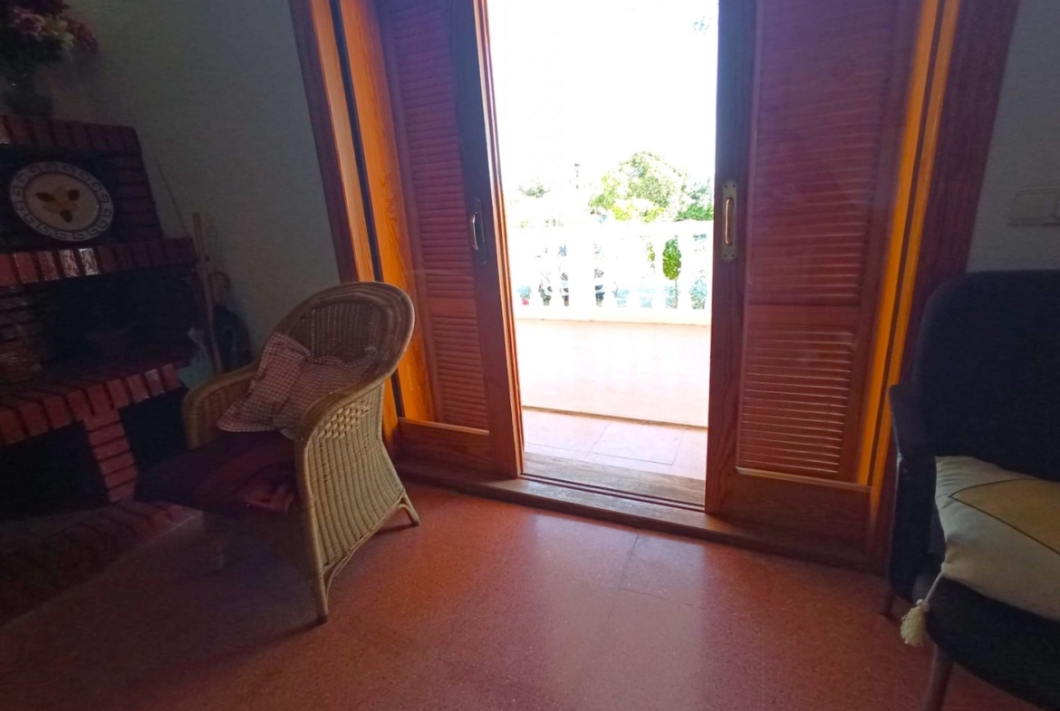 INDEPENDENT VILLA OF 500M2 – LAND OF 10,000M2 NEXT TO BONALBA – MUCHAMIEL