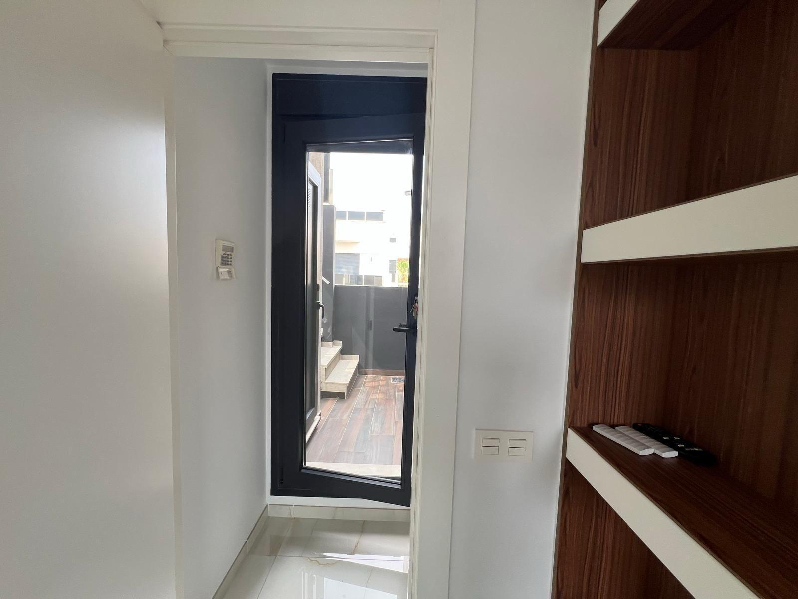 3-74-4 VILLA DE LUJO EN LOMAS DE CABO ROIG CON PISCINA PRIVADA Y PARCELA DE 200 M2. 3 DORM. 3 BAÑOS.